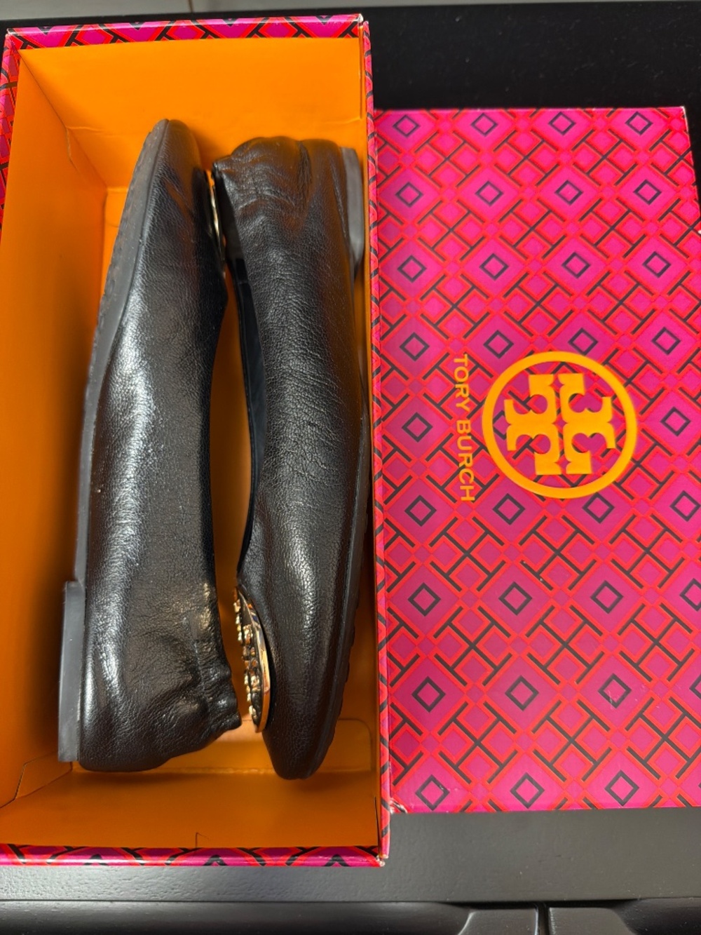 Tory Burch Claire Ballet Flats – Black Leather, Size 8 - Picture 2 of 4
